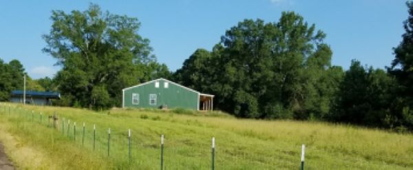 farmhouse.jpg